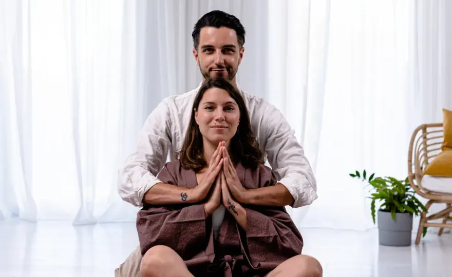 Tantra joga co to jest – odkryj jej prawdziwe znaczenie i praktyki